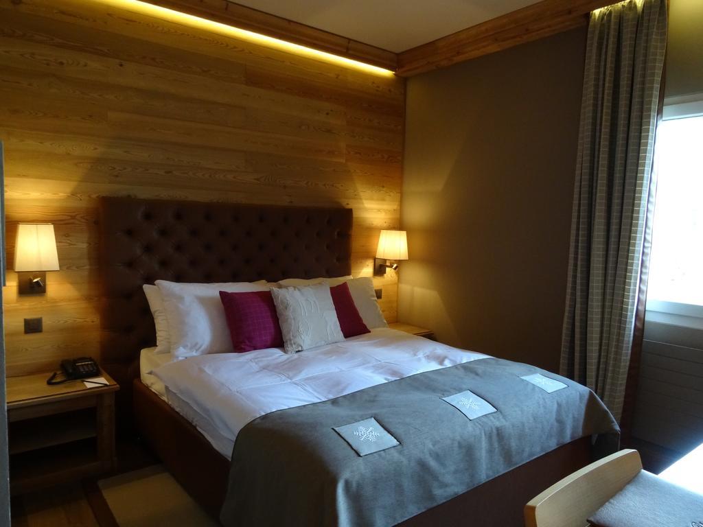 Hotel Royal Crans-Montana Cameră foto
