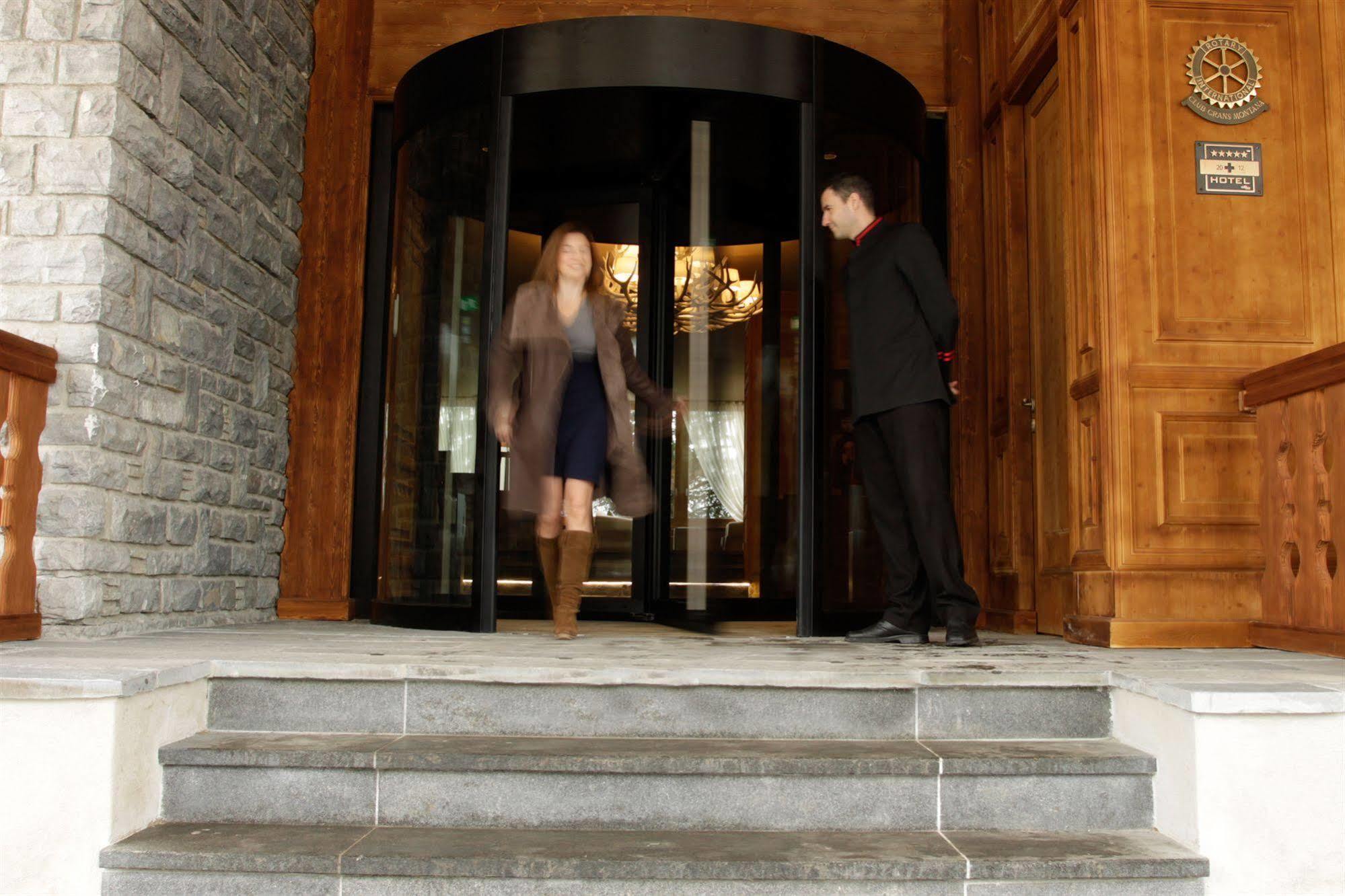 Hotel Royal Crans-Montana Exterior foto